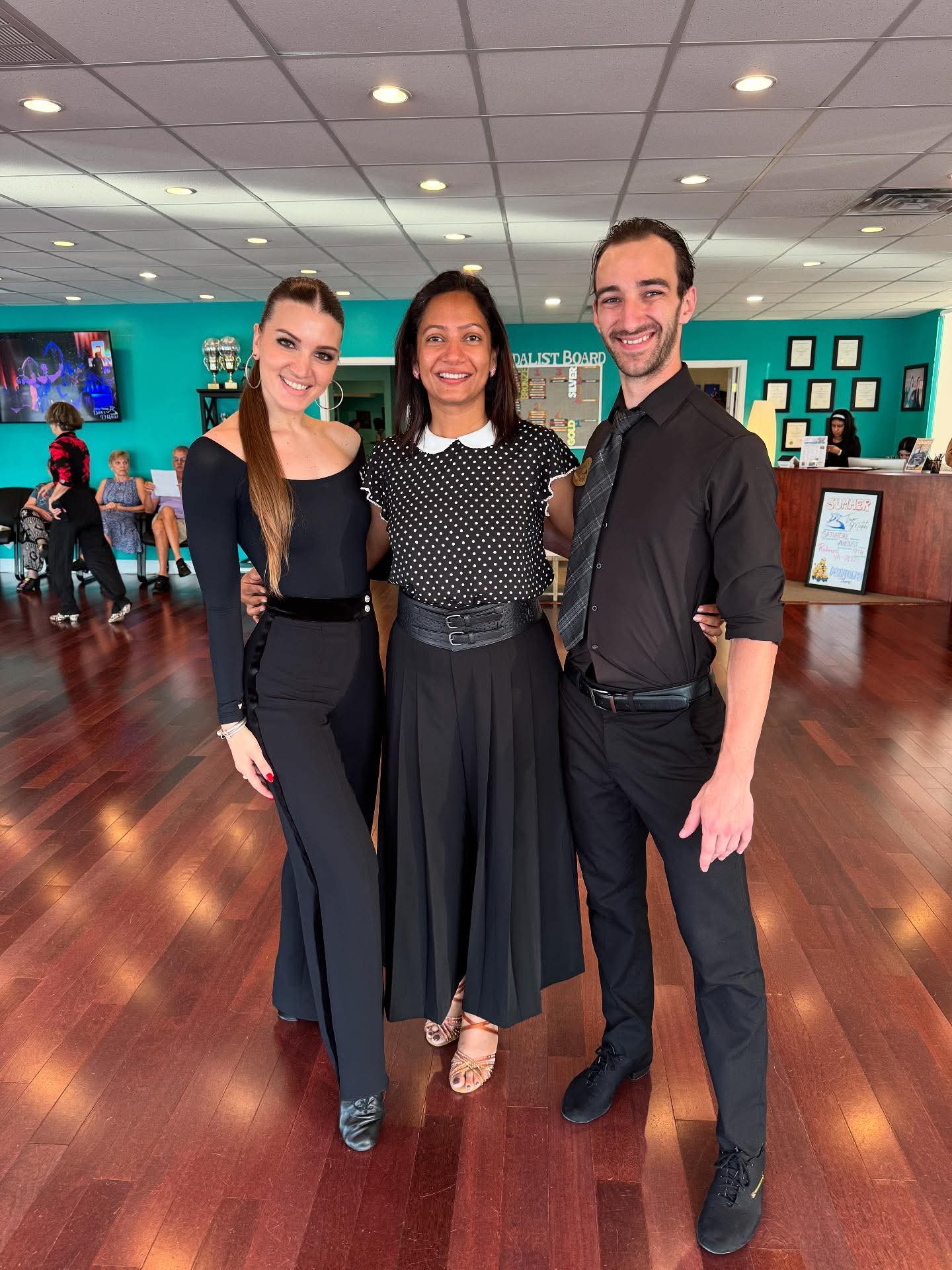 Arthur-Murray-VA-Beach-Dance-Instructors-Students